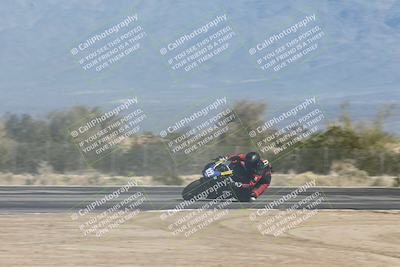 media/Jan-18-2026-CVMA (Sun) [[519f600f45]]/Race 10-Formula Lightweight Twins Shootout/